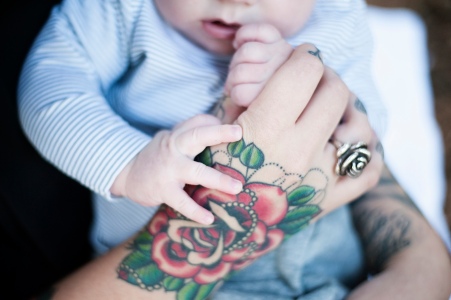 Caffeine and Fairydust - Our Family Photoshoot With Lauren Pretorius Photography - Hand Tattoo Holding Baby - Mom With Tattoos